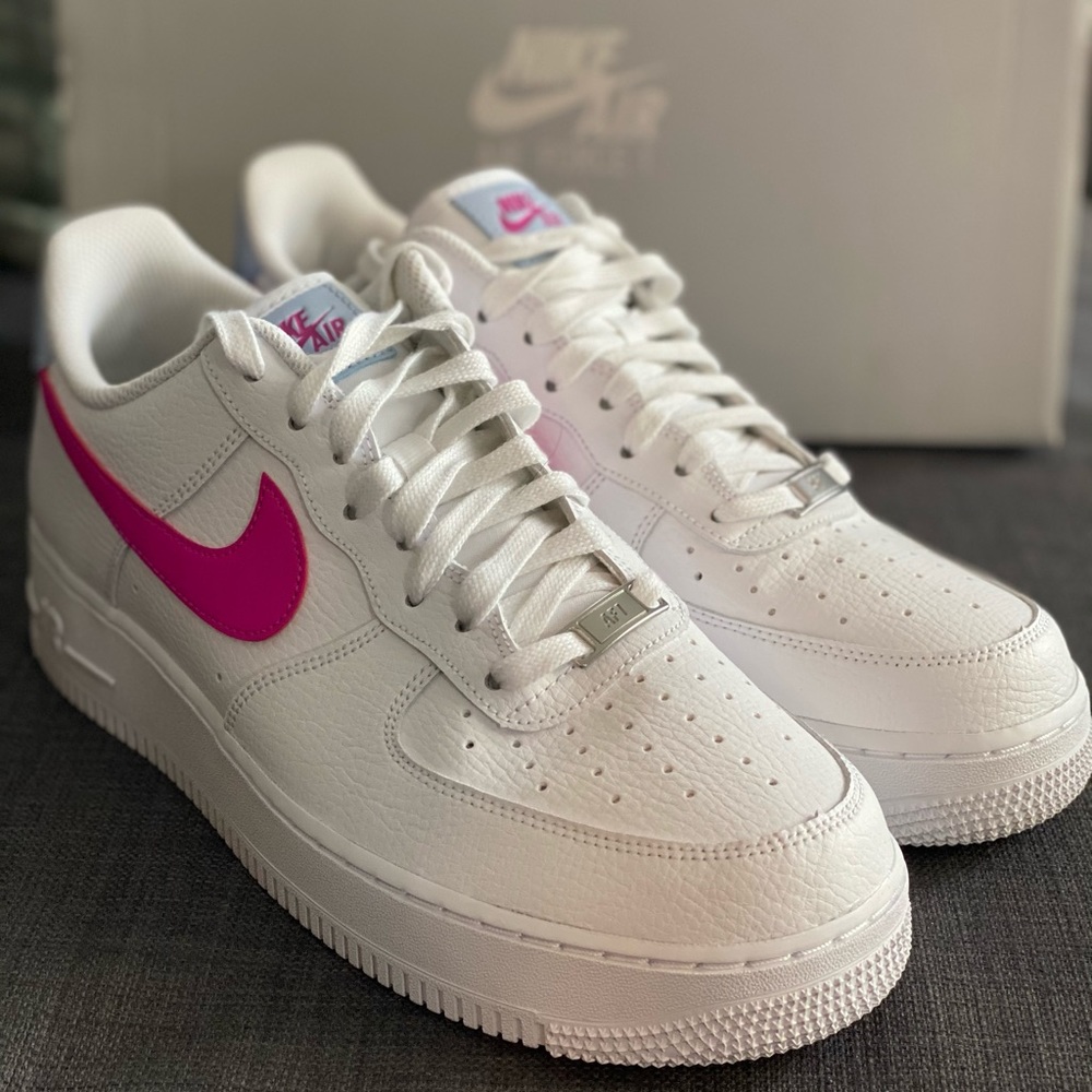 Nike Air Force 1